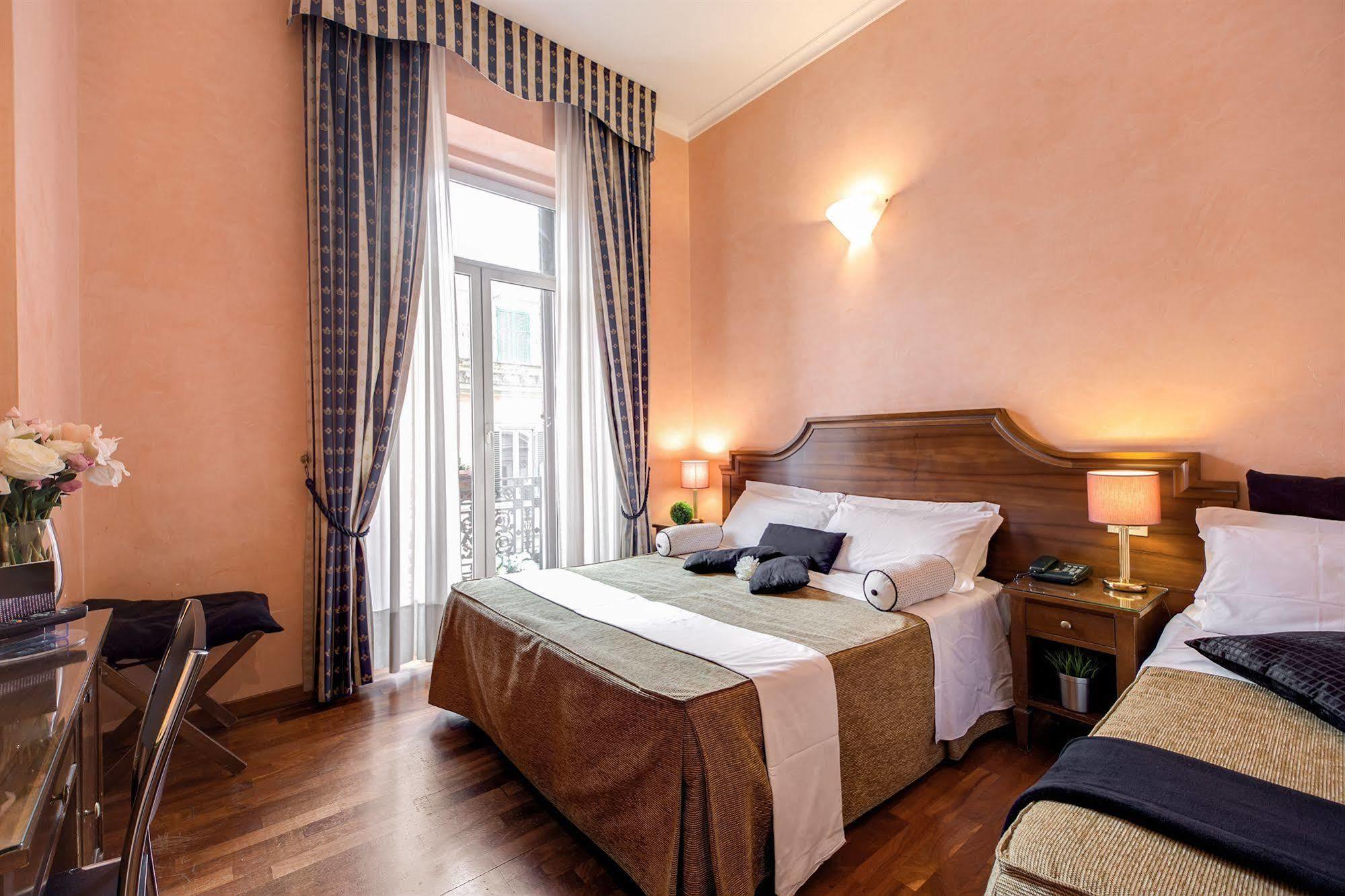 Hotel Le Petit Рим Экстерьер фото